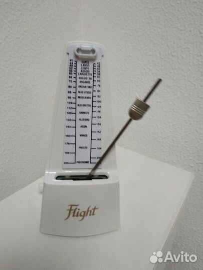 Метроном механический