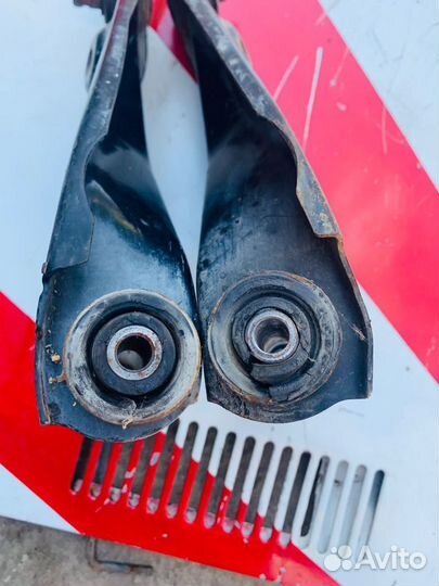 Рычаги передние рено сандеро 1