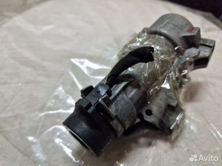 Замок зажигания Audi А4 Б5, А6 С5 VW Passat B5/B5+