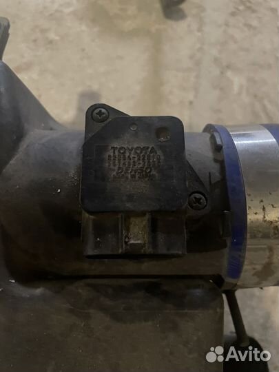 Корпус воздушного фильтра crown majesta uzs171