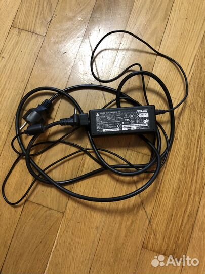 Блок питания ноутбука asus