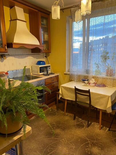 Комната 25 м² в 3-к., 15/17 эт.