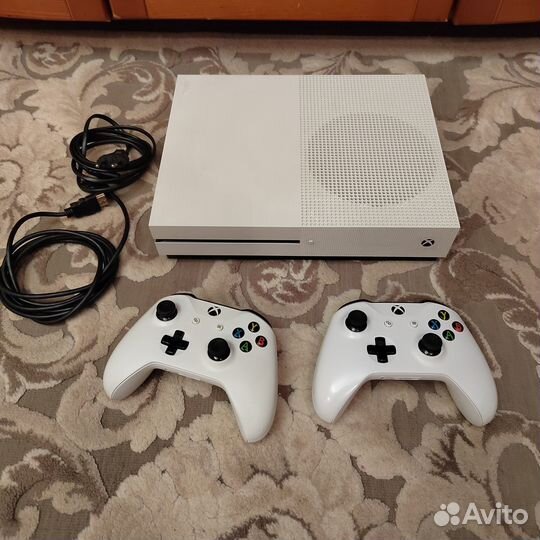 Xbox One S