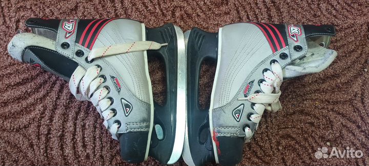 Коньки хоккейные 39 размер profy