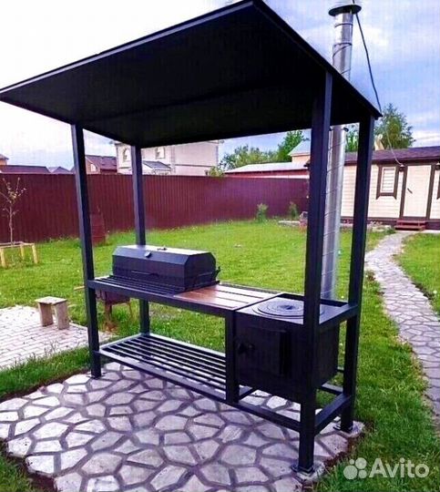 Мангал с крышей