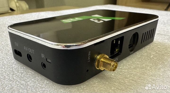 Тв-приставка Ugoos X3 Pro Amlogic S905X3 4/32Гб