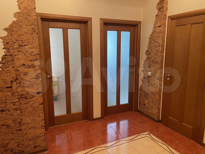 3-к. квартира, 86,8 м², 2/5 эт.