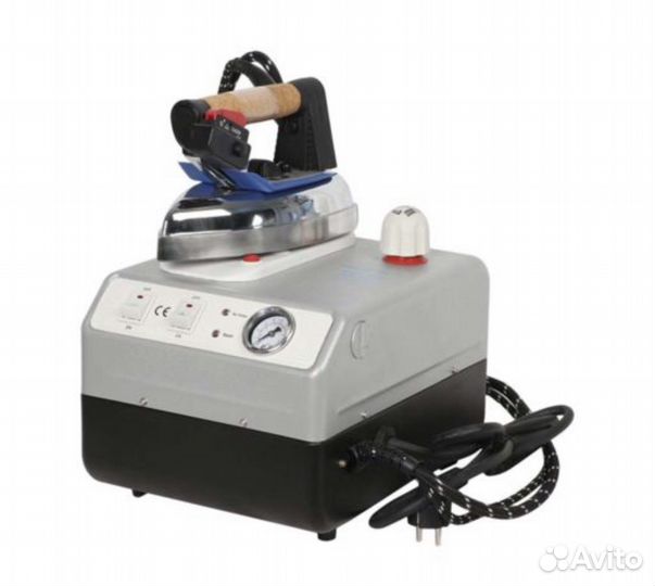 Парогенератор с утюгом и гладильная доска