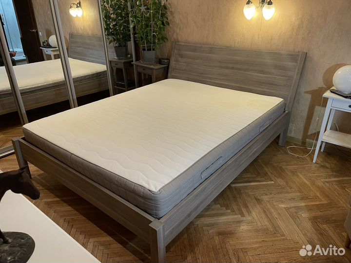 Кровать Икея Нивволь 160 *200 + матрас Ханснес