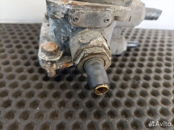 Клапан ускорительный