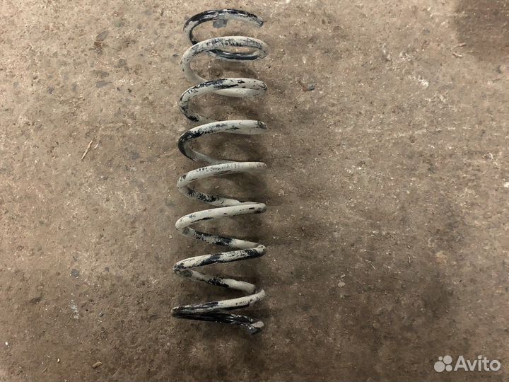 Ford focus 3 пружина задняя