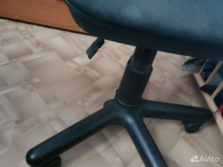 Компьютерное кресло бу