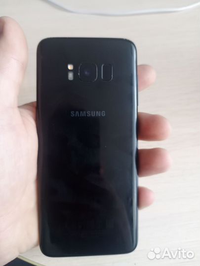 Samsung Galaxy S8, 4/64 ГБ