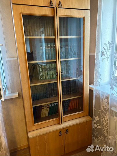 Продаю книги