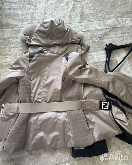 Горнолыжный костюм fendi женский 40 42