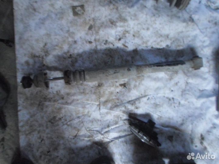 Амортизатор задний Hyundai Getz 2002