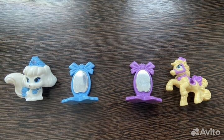 Коллекция киндер Кольца, Брелоки, Винкс значки