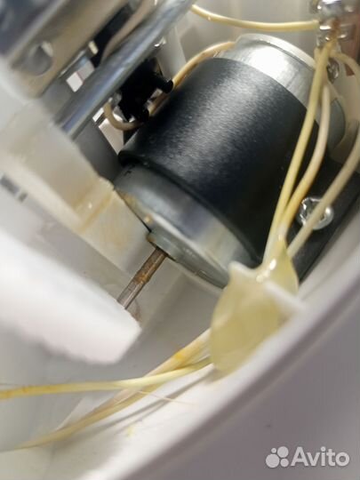 Мини швейная машинка