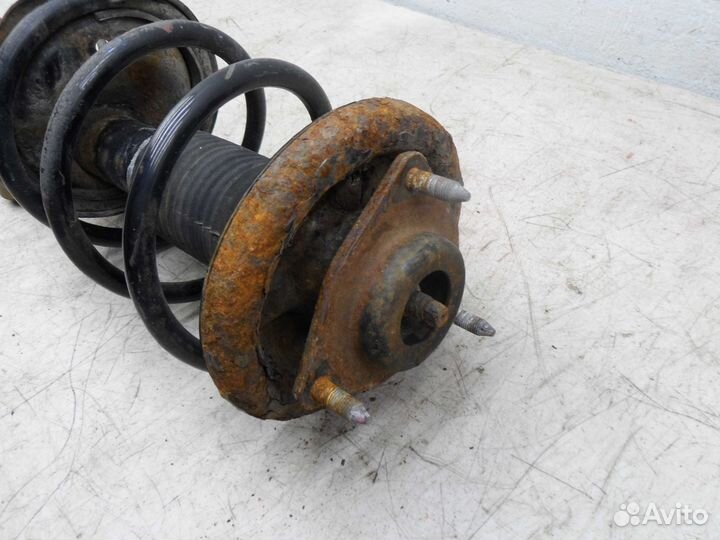 Амортизатор передний L Mitsubishi Outlander XL