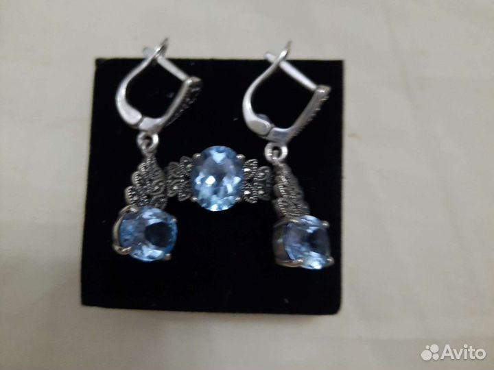 Комплект серебряный с топазом