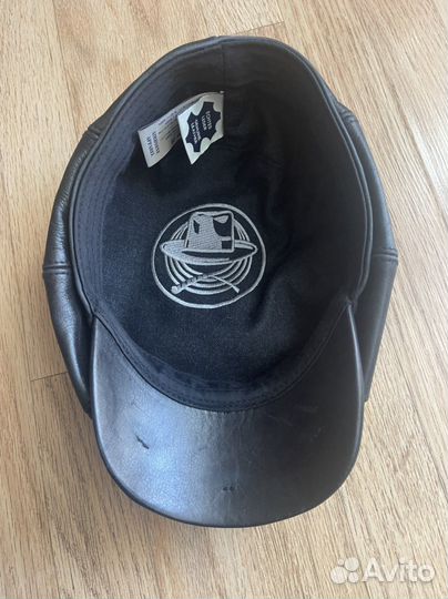 Мужская кожаная кепка