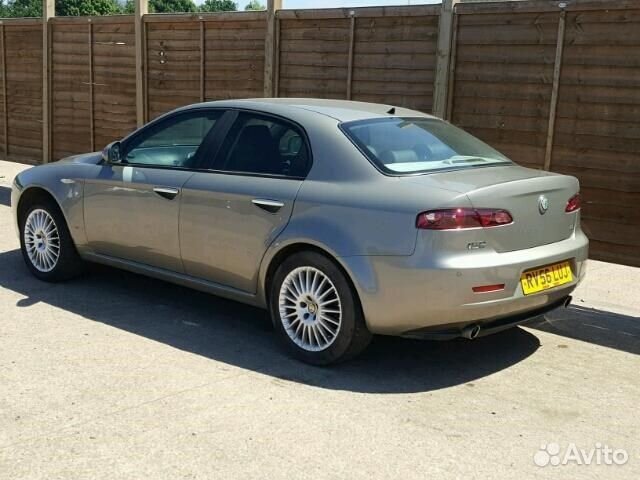 Разбор на запчасти Alfa Romeo 159
