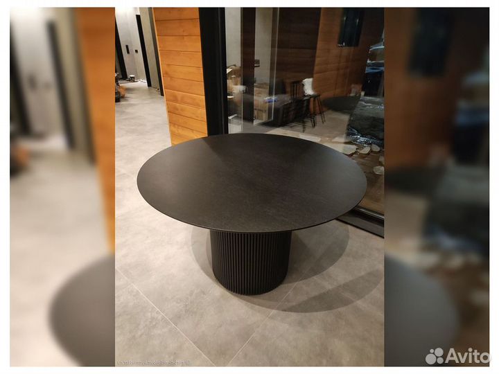 Круглый стол стекло Орландо