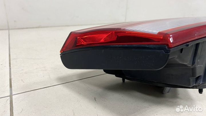 Фонарь задний внутренний левый Kia Rio