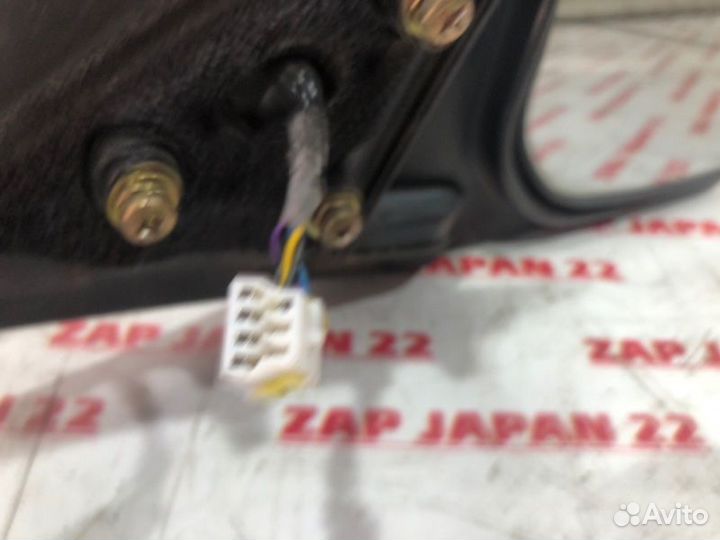 Зеркало заднего вида правое Mitsubishi Pajero