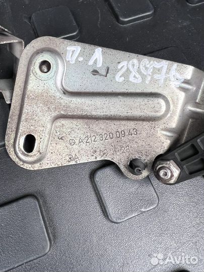 Датчик положения кузова на mercedes w212