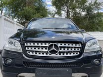 Mercedes-Benz M-класс 5.5 AT, 2008, 350 000 км, с пробегом, цена 1 100 000 руб.