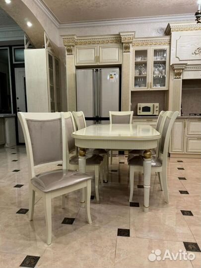 Кухонный стол. Доставка по всей России