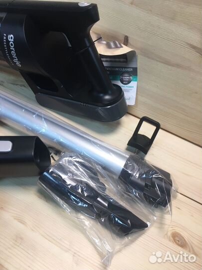 Пылесос Gorenje SVC252fmbk (защелка)