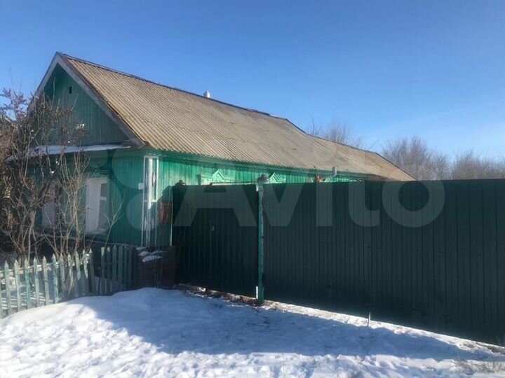 Дом 60 м² на участке 10 га