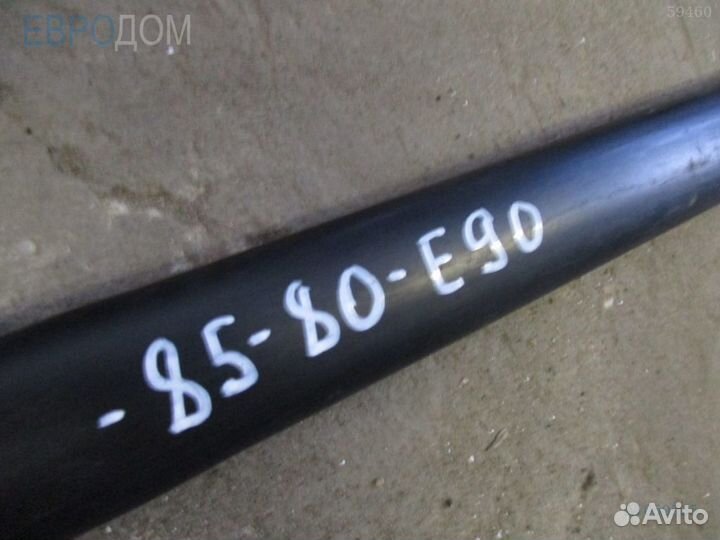 Растяжка / распорка правая BMW E90 LCI s1050535