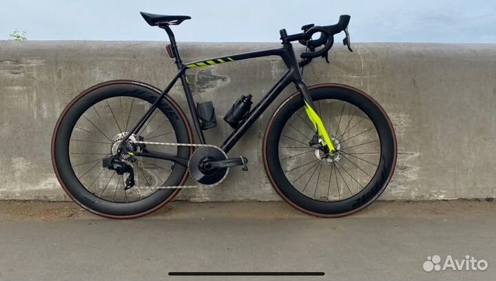 Focus Paralane Factory sram force AXS