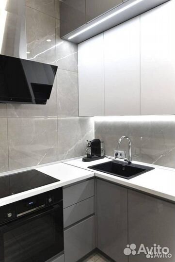 Кухонный гарнитур угловой