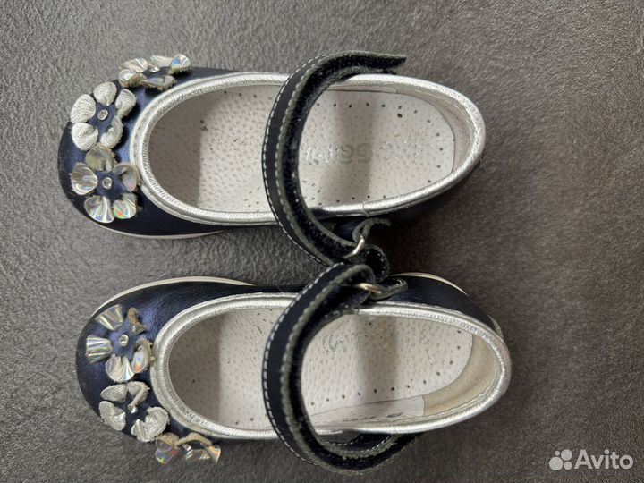 Туфли для девочки