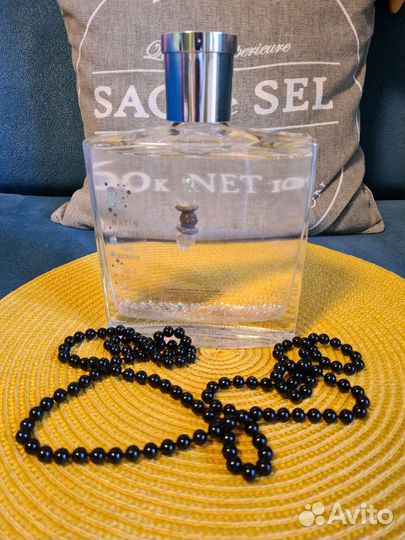 Декоративная бутылка с маслом для ванны