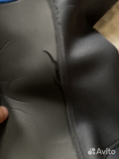 Гидрокостюм billabong M