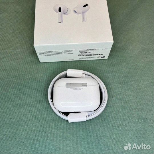 AirPods Pro 2: Ваш личный звуковой мир