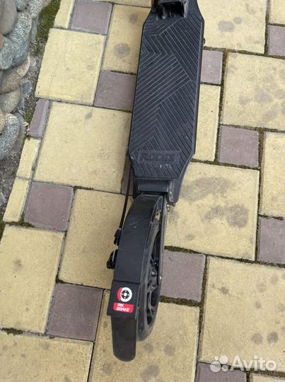 Самокат roces lux