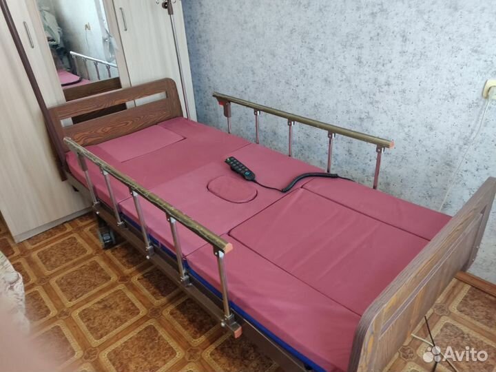 NOW кровать электрическая медицинская YG-3 5228H-0