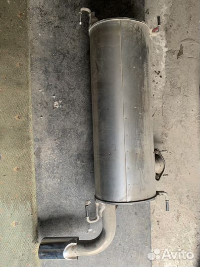 Глушитель на Мазду сх-7