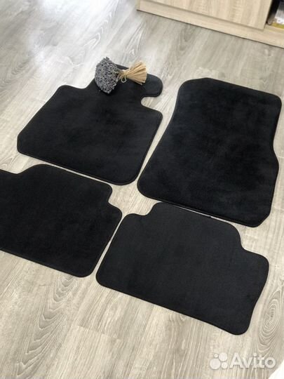 Автомобильные коврики BMW