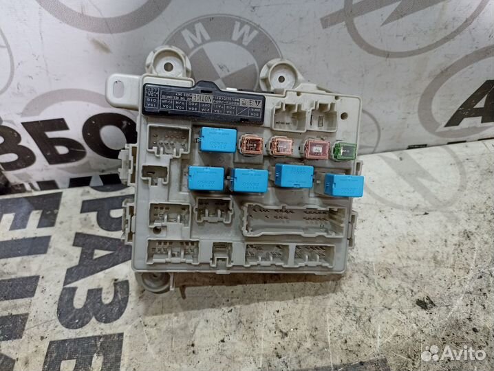 Блок предохранителей Toyota Estima