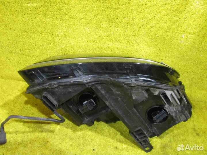 Фара левая Volkswagen Tiguan