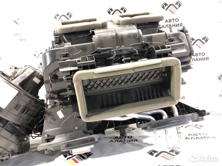 Корпус печки Bmw X5 E70 LCI N63B44 2011