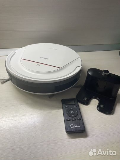 Робот пылесос моющий