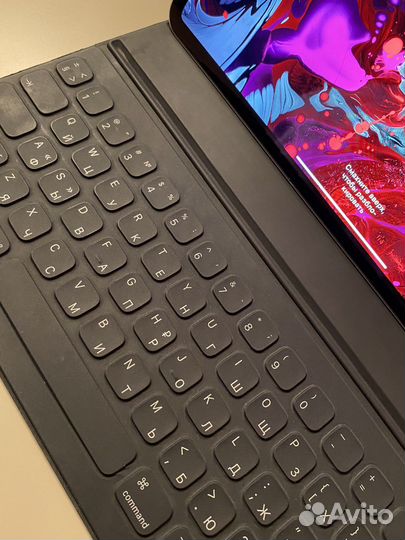 Чехол-клавиатура iPad